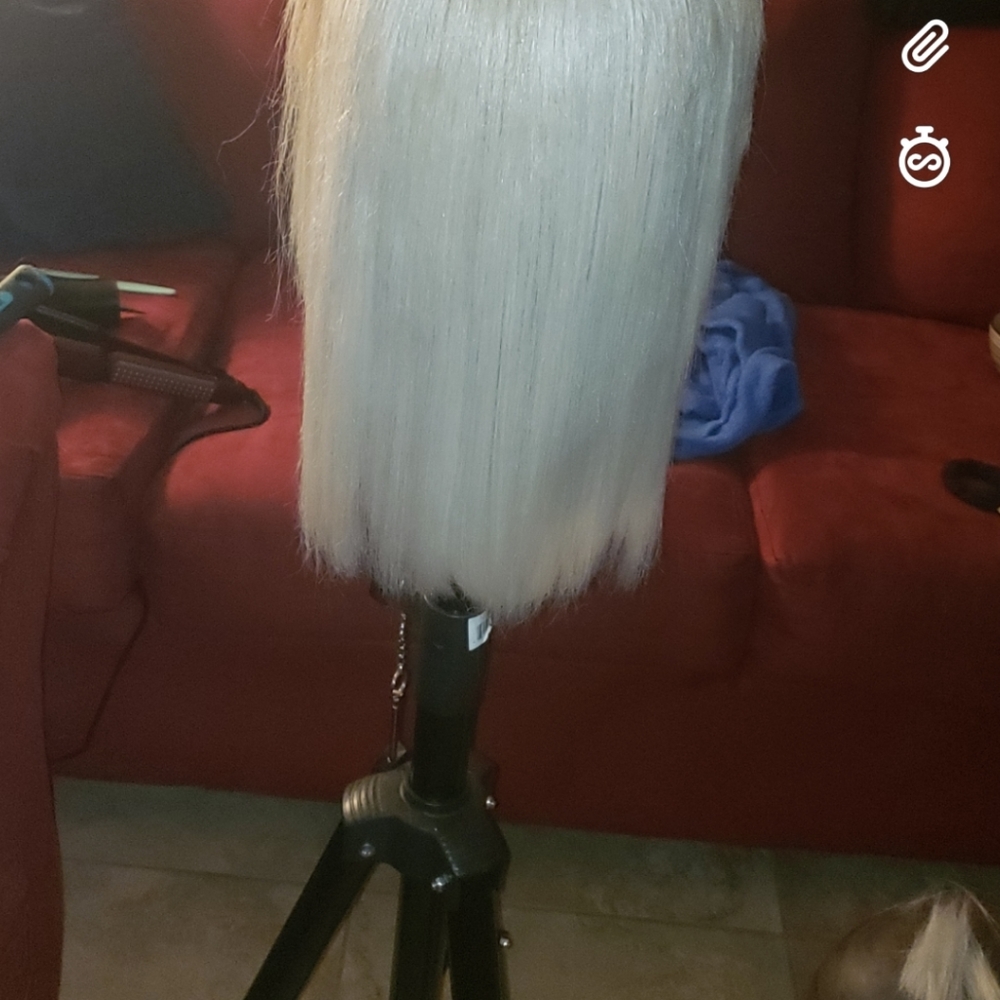 Mixed blend bob
